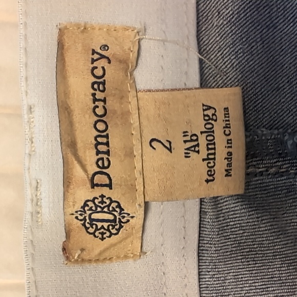 Democracy Jean Size 2 - Picture 3 of 3